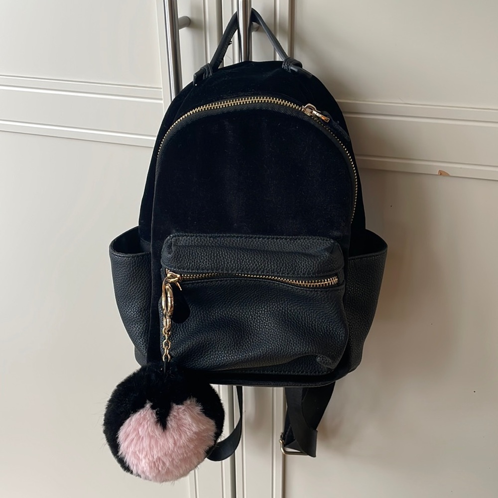 Akira small backpack